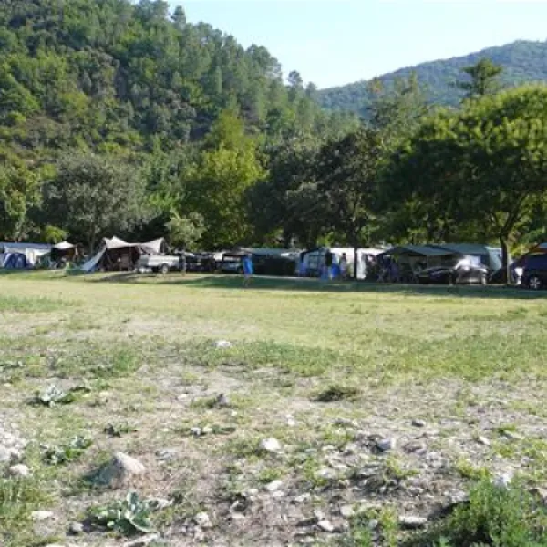 camping-mas-de-la-cam-st-jean-du-gard-topkl
