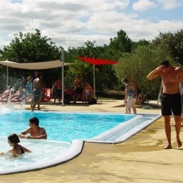 flower-camping-des-pins-soulac-sur-mer-zu5hf
