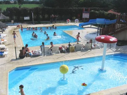 camping-le-haut-village-st-michel-chef-chef-s5apl