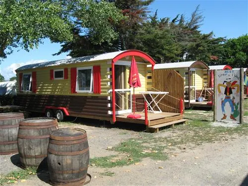 camping-le-haut-village-st-michel-chef-chef-y0xvz