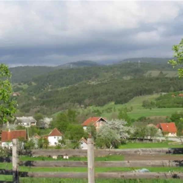 camping-viljamovka-kremna-ylvvq