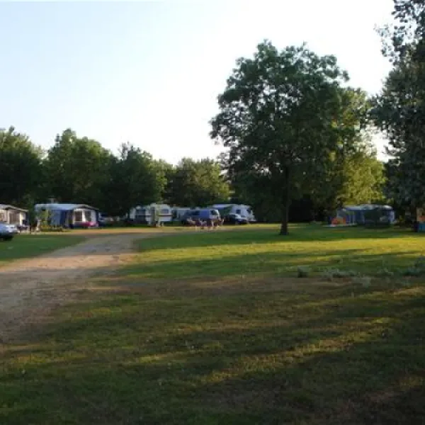 camping-de-oosterdriessen-eijsden-y16ul