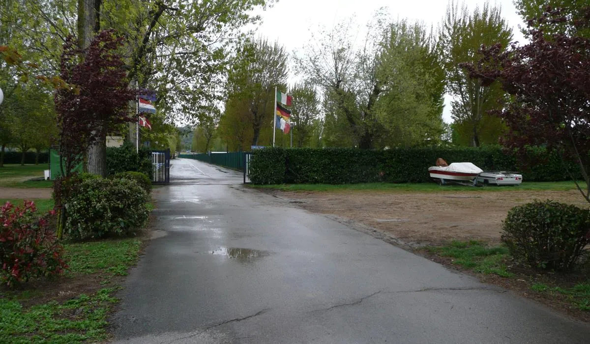 campeggio-listro-castiglione-del-lago-mniko