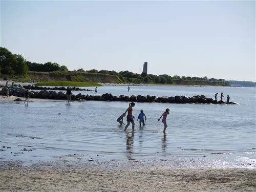 ostseecamp-kliff-stein-bei-laboe-cqcmp