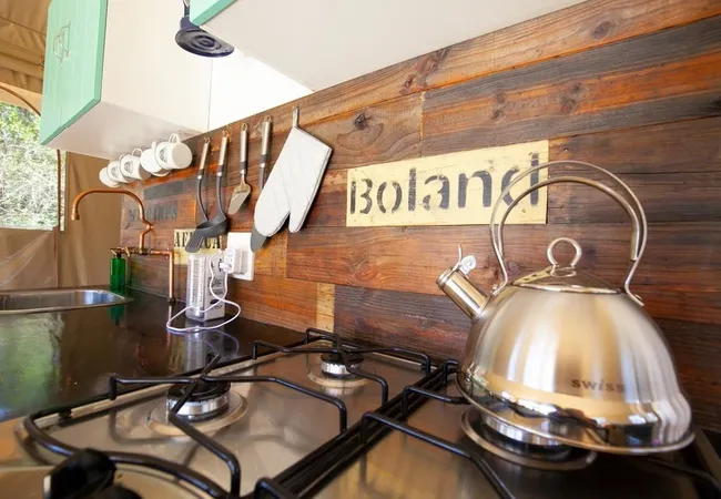 africamps-at-gowan-valley-r103-balgowan-qv0wz
