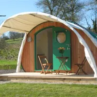 the-old-oaks-touring-park-glastonbury-n3efl