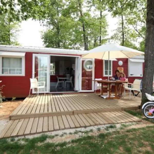 yelloh-village-parc-du-val-de-loire-mesland-cpo4p