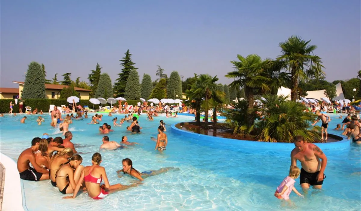 camping-bella-italia-peschiera-del-garda-hfodt