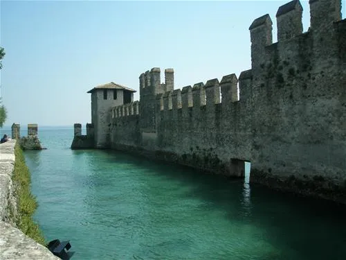 camping-bella-italia-peschiera-del-garda-noeyk