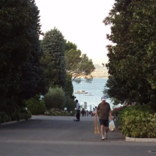 camping-bella-italia-peschiera-del-garda-qpi9f