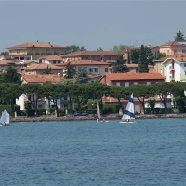 camping-bella-italia-peschiera-del-garda-s7a0y