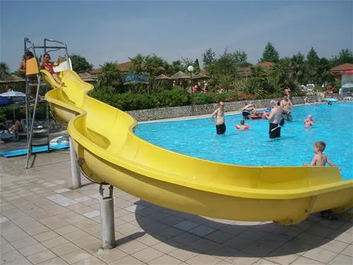 camping-bella-italia-peschiera-del-garda-tgjkp