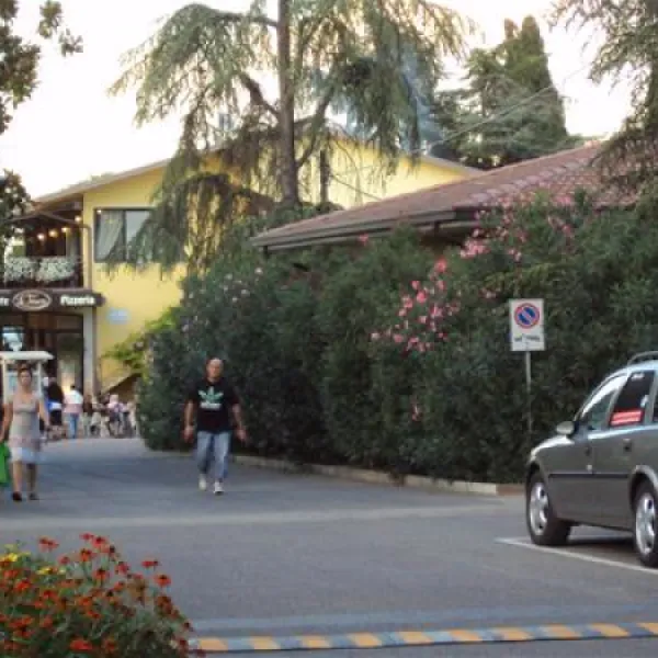 camping-bella-italia-peschiera-del-garda-vp3ix