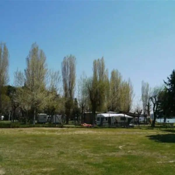 camping-la-spiaggia-passignano-sul-trasimeno-neozj