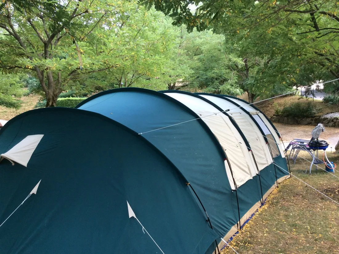 camping-les-roches-ardche-hfzcz