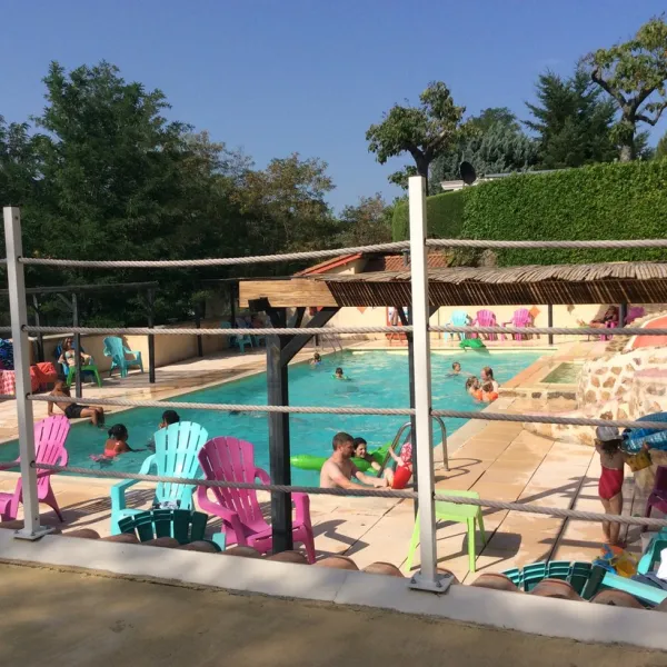 camping-les-roches-ardche-vkgom