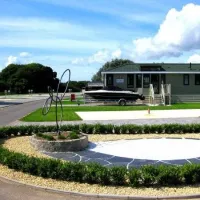 beaulieu-gardens-holiday-park-christchurch-f3617