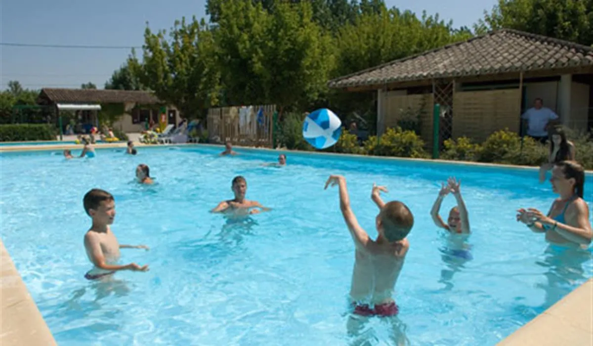 camping-le-clos-lalande-montricoux-ivzua