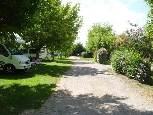 camping-le-clos-lalande-montricoux-ljy4q