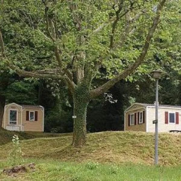 camping-le-bois-de-cornage-isre-iabgw
