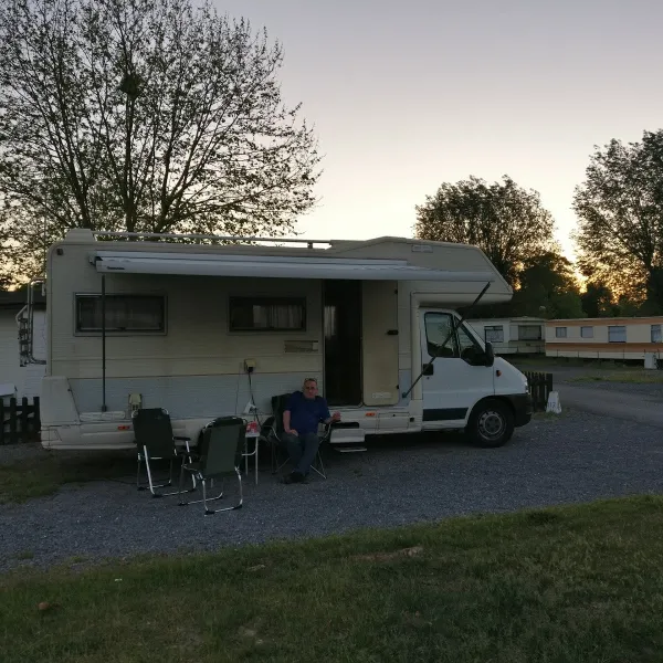 camping-caravaning-municipal-givet-prg67