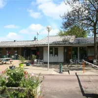 camping-municipal-olivet-5lg5e