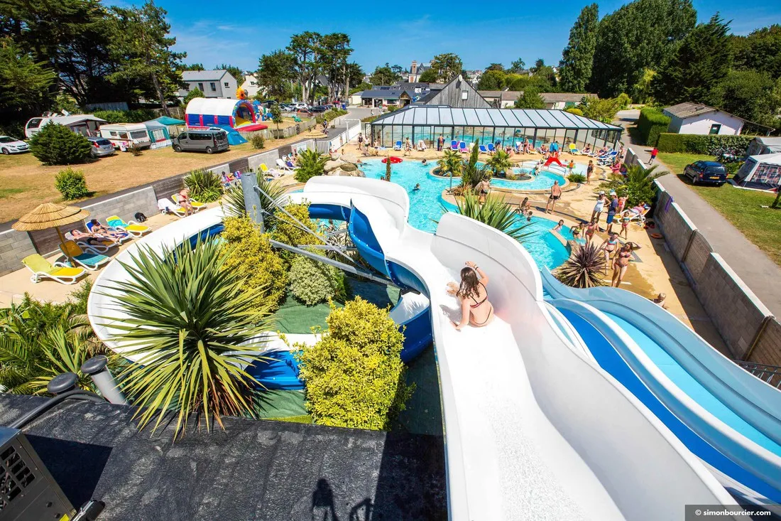 flower-camping-longchamp-st-lunaire-oz3lw