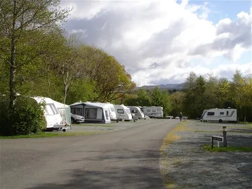 coedyllwyn-caravan-club-site-gellilydan-ihu6q