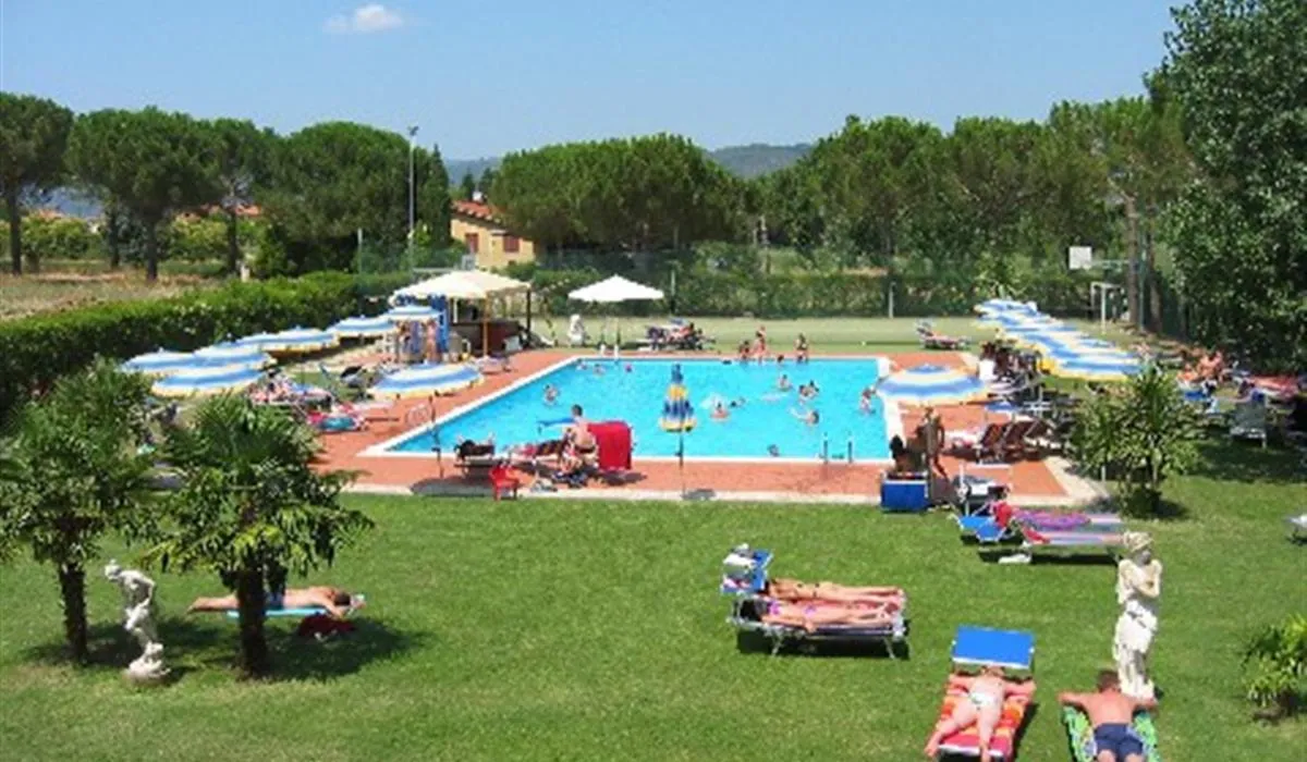 camping-badiaccia-castiglione-del-lago-v0szq
