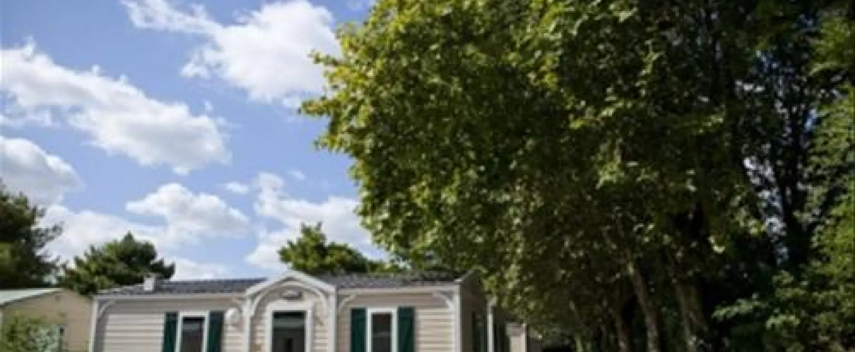 Camping Paris Est - Homair Vacances