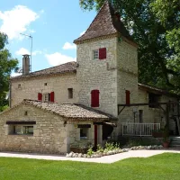 Camping Des Arcades  