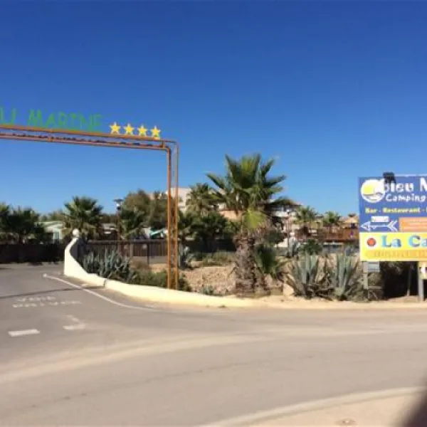 camping-bleu-marine-serignan-z3g2m