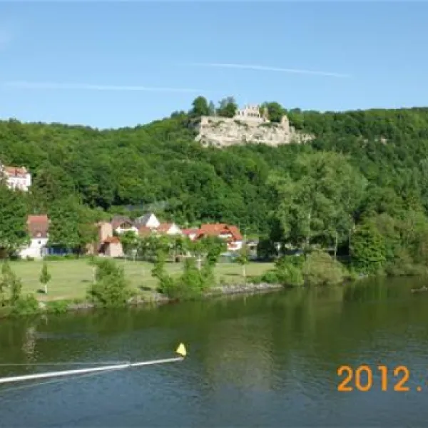 camping-karlstadt-am-schwimmbad-karlstadt-ark85