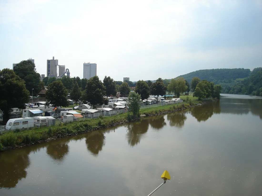 camping-karlstadt-am-schwimmbad-karlstadt-t7s2v