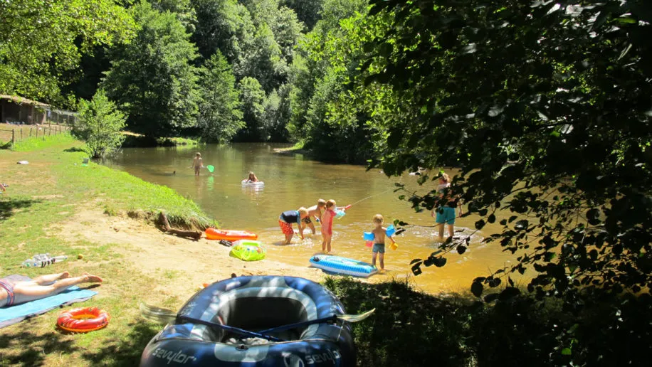 la-chatonniere-jumilhac-le-grand-dordogne-0sdrj