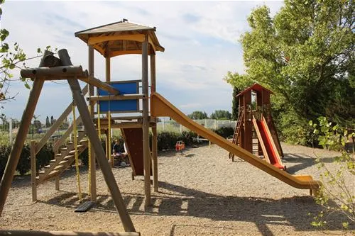 camping-le-mas-des-lavandes-serignan-j78yp