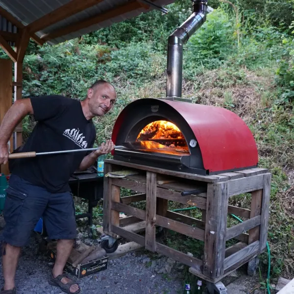 camping-aire-naturelle-domaine-le-peyral-la-salvetat-bdome
