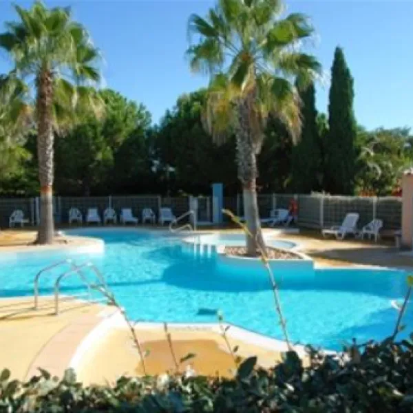 prl-domaine-de-sainte-veziane-bessan-d5iiq