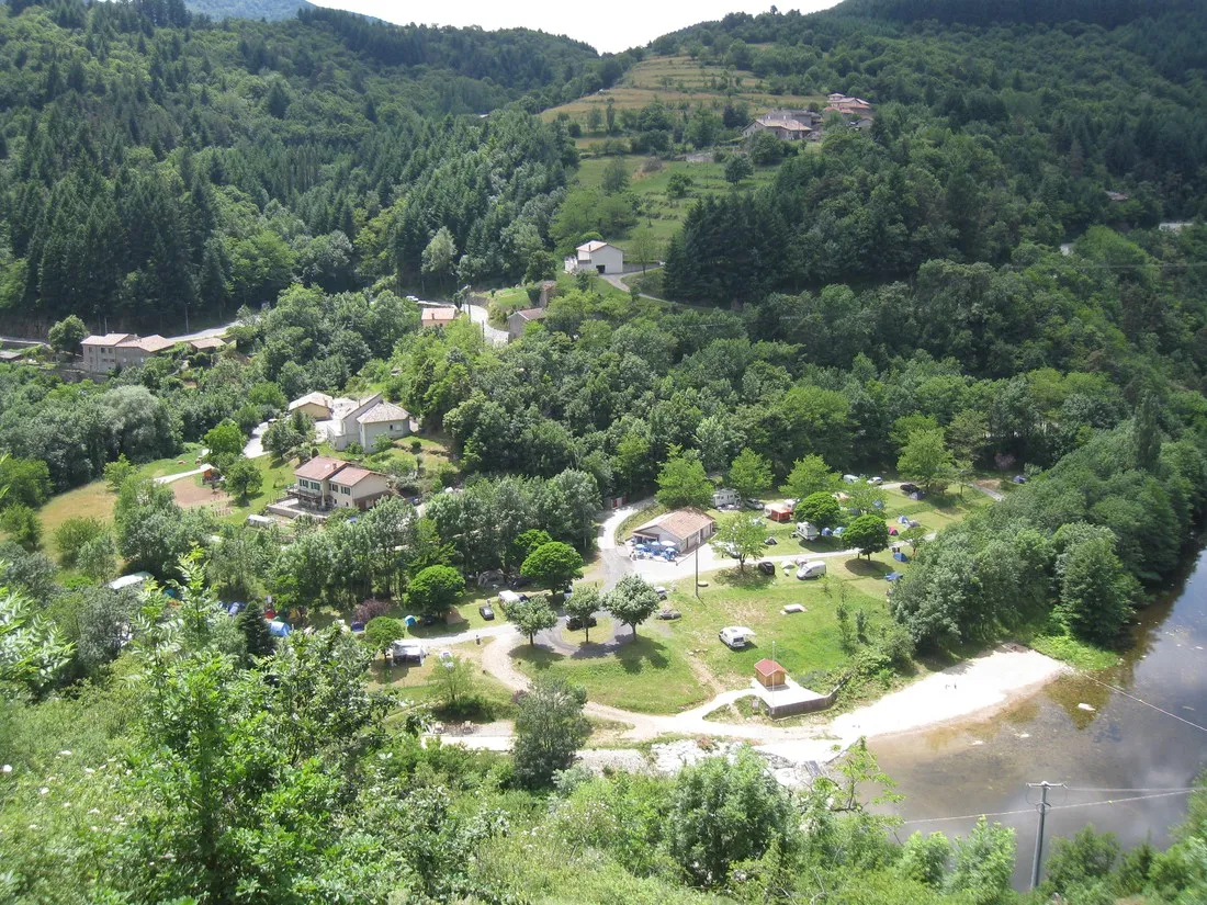 le-cheylard-le-cheylard-ardeche-gwuu5