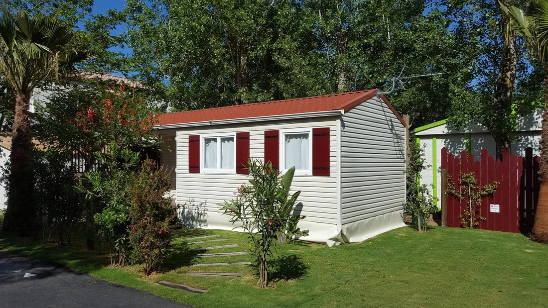 flower-camping-le-mas-de-la-plage-vias-plage-v7vht