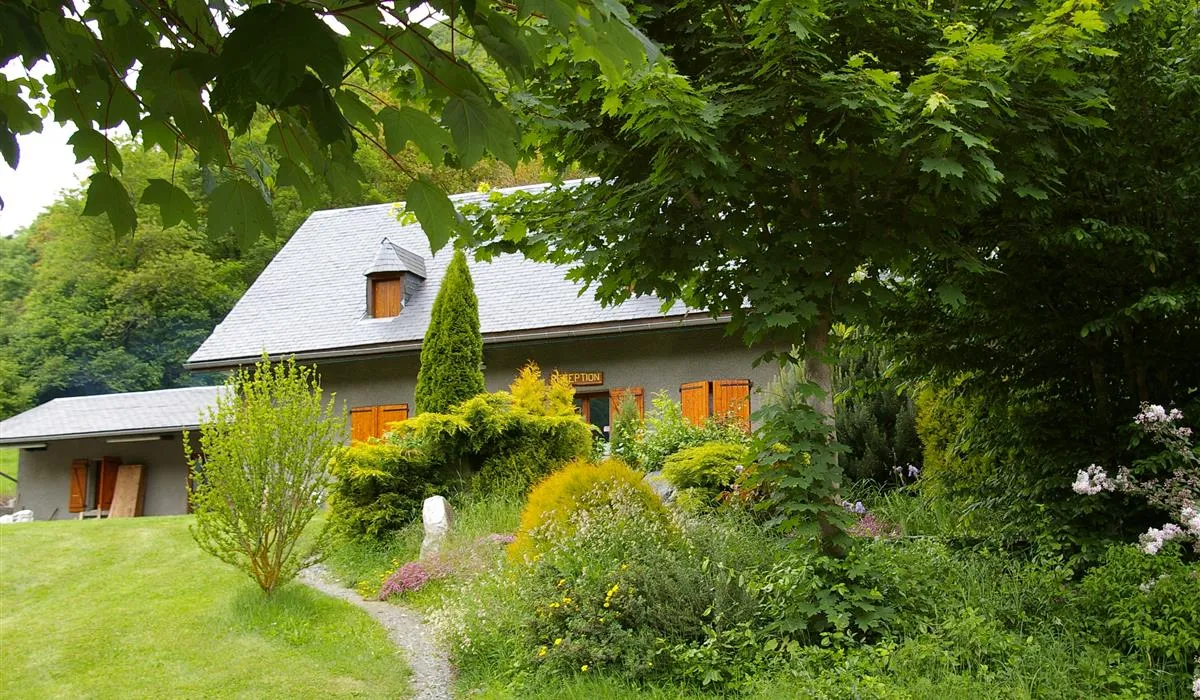 camping-le-lustou-saint-lary-soulan-fkxsi