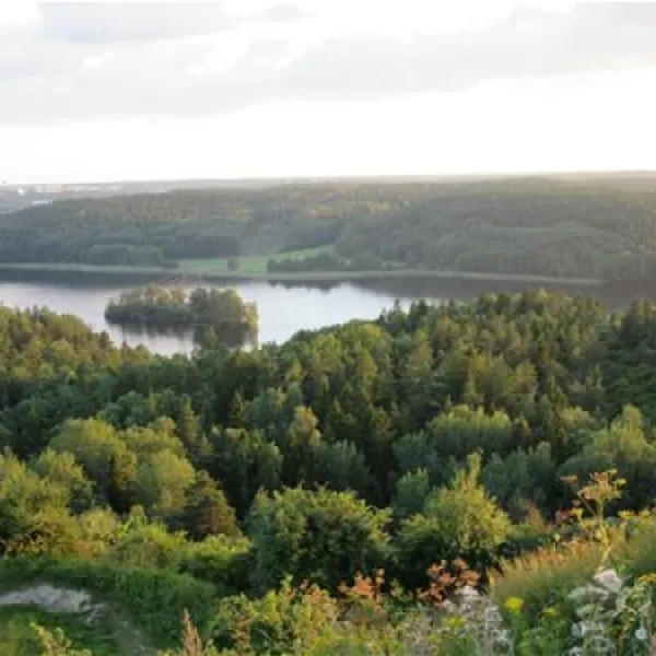 flottsbro-stugor-camping-i-stockholm-huddinge-yeytr