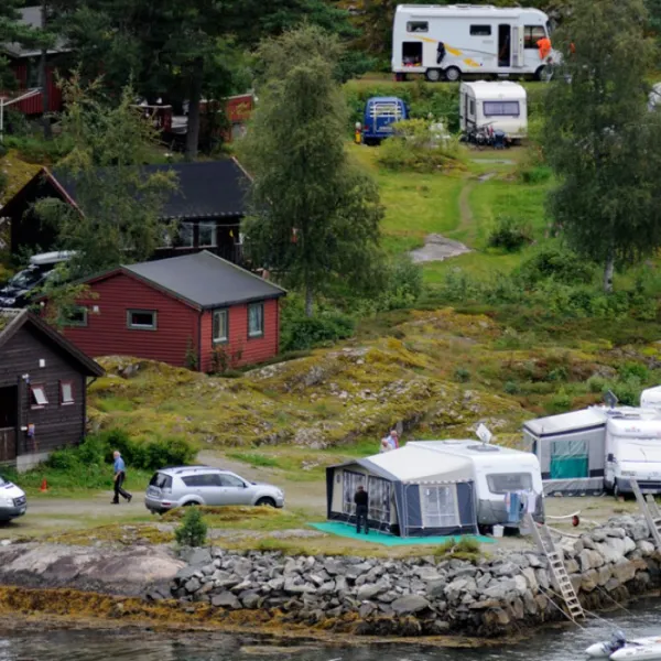 veganeset-camping-balestrand-tjbrw