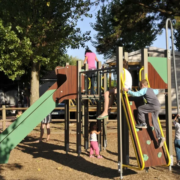 camping-bellevue-st-gilles-croix-de-vie-6y8lv