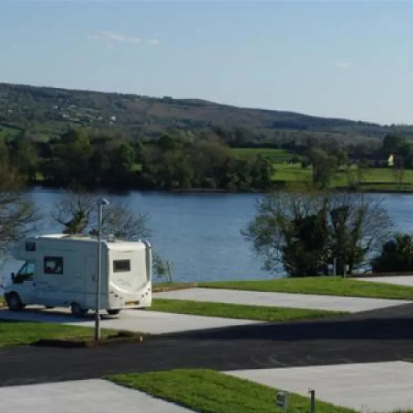 rushin-house-caravan-park-belcoo-cb8jz