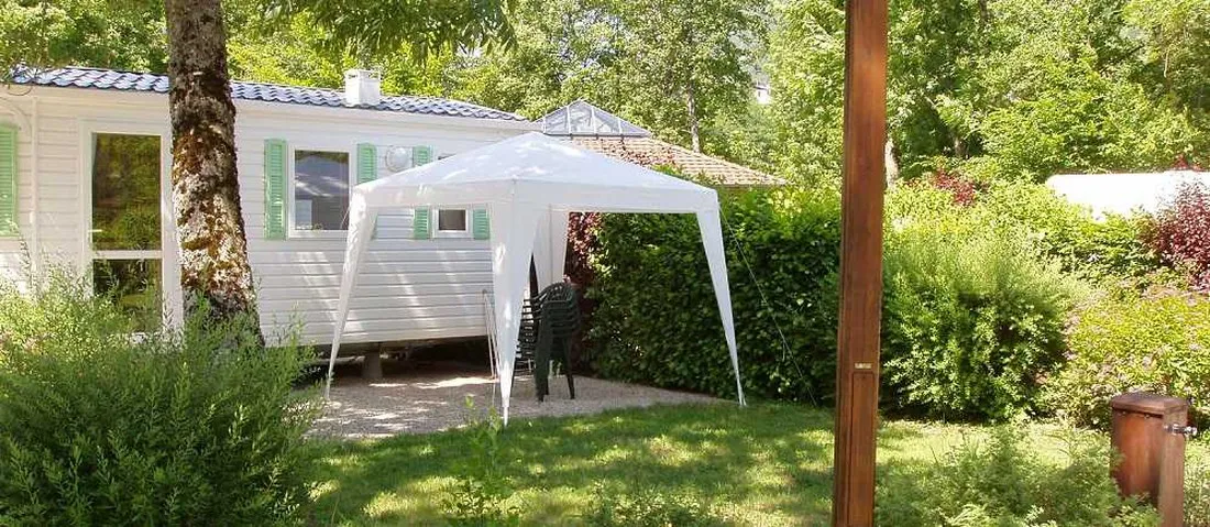 camping-vivacamp-le-colombier-ain-qlz4z