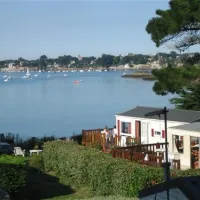 camping-les-chevrets-st-coulomb-imjf8