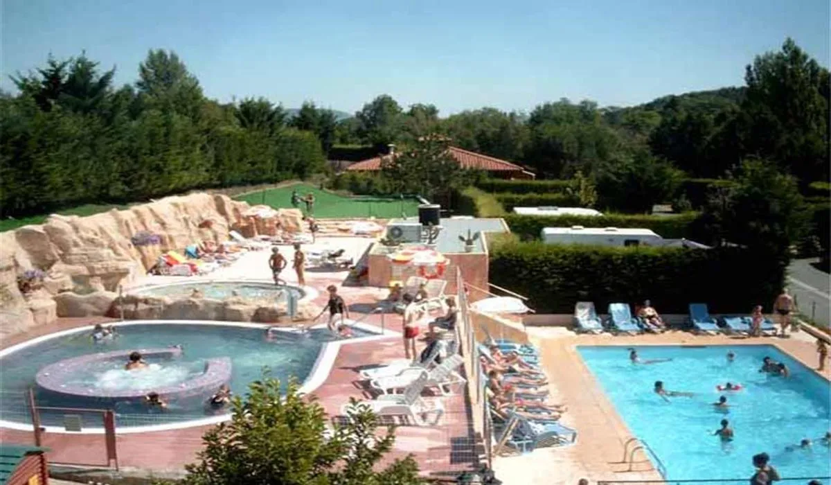 camping-le-clos-auroy-orcet-ehorq