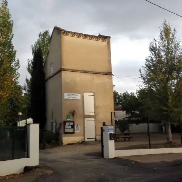 camping-municipal-le-colombier-negrepelisse-picy7