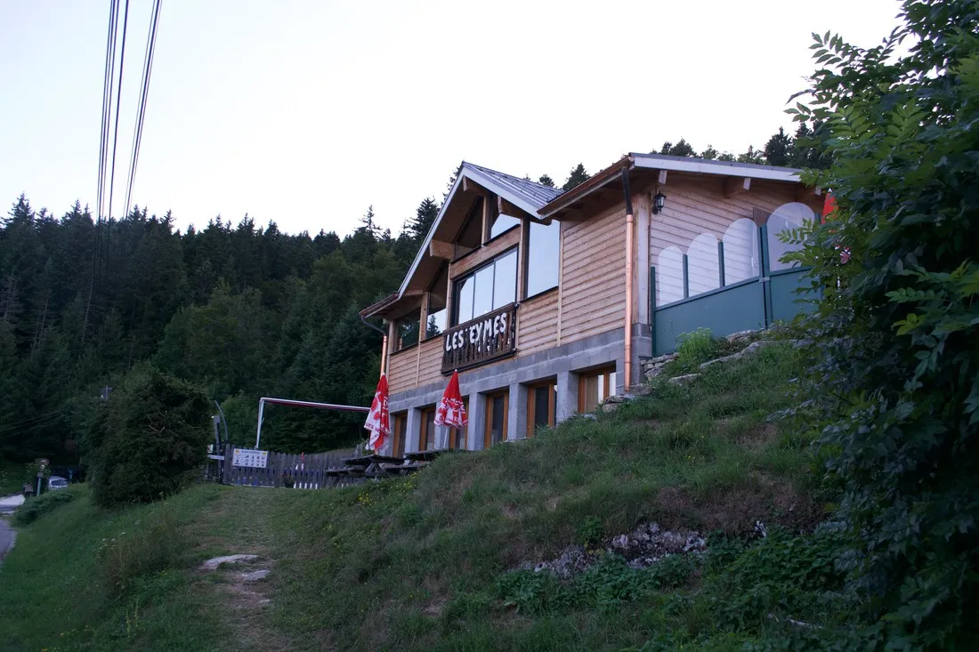 camping-les-eymes-isre-mh0xr